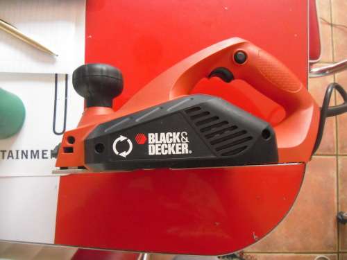 BLACK & DECKER PLANER